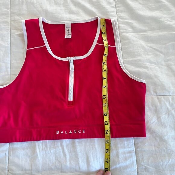 Balance Athletica / Vitality Isotope Bra Rubidium - Picture 8 of 9